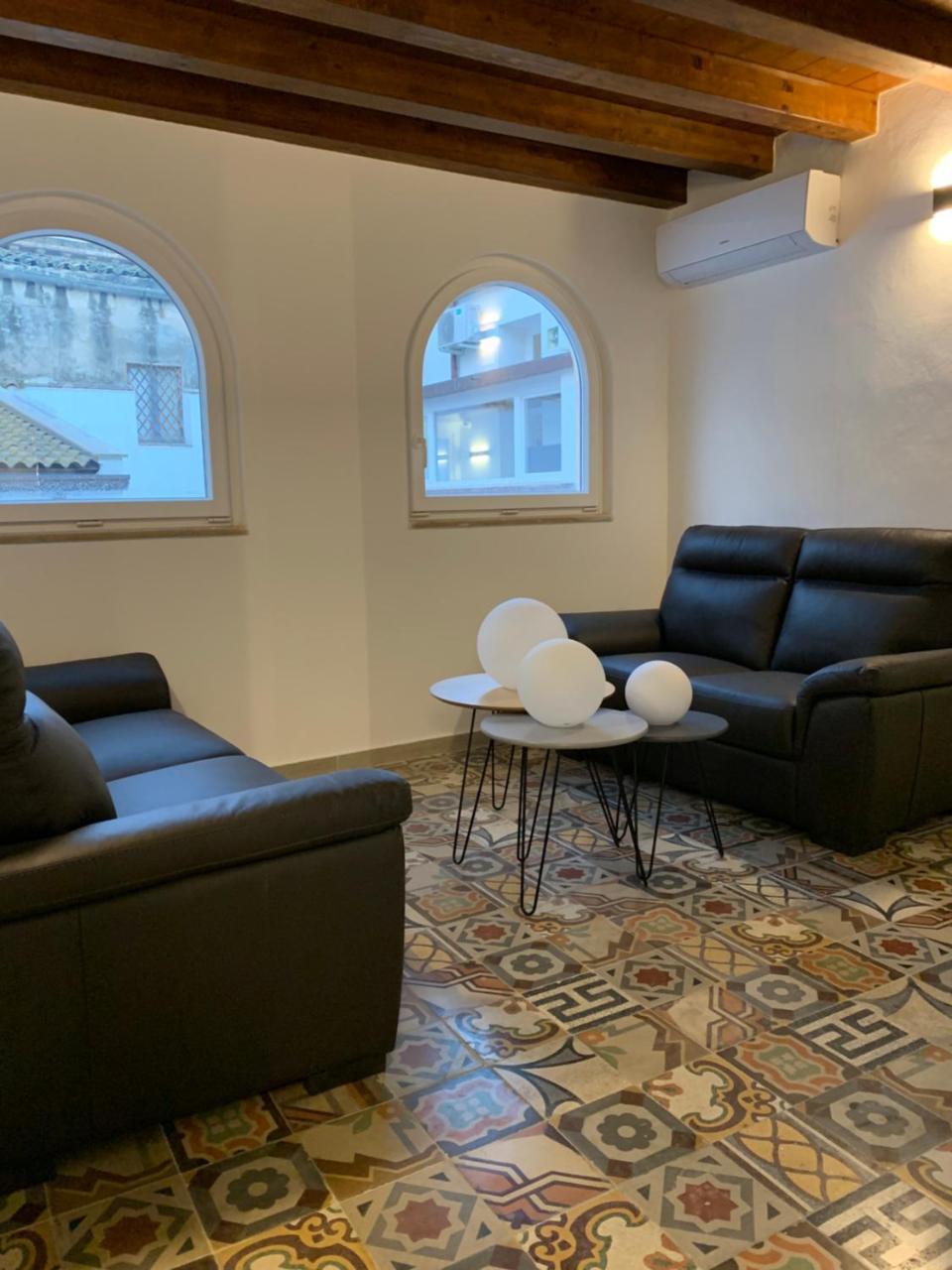 Le Maestranze Deluxe Rooms Sciacca Eksteriør bilde